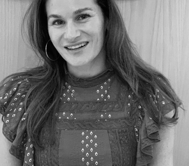 Veronika – Founder of Home Gift